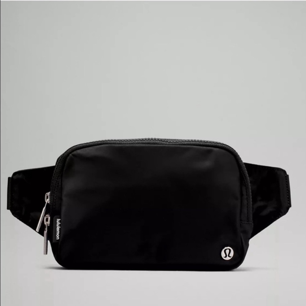NWT LULULEMON EVERYWHERE BELT BAG - Picture 17 of 17